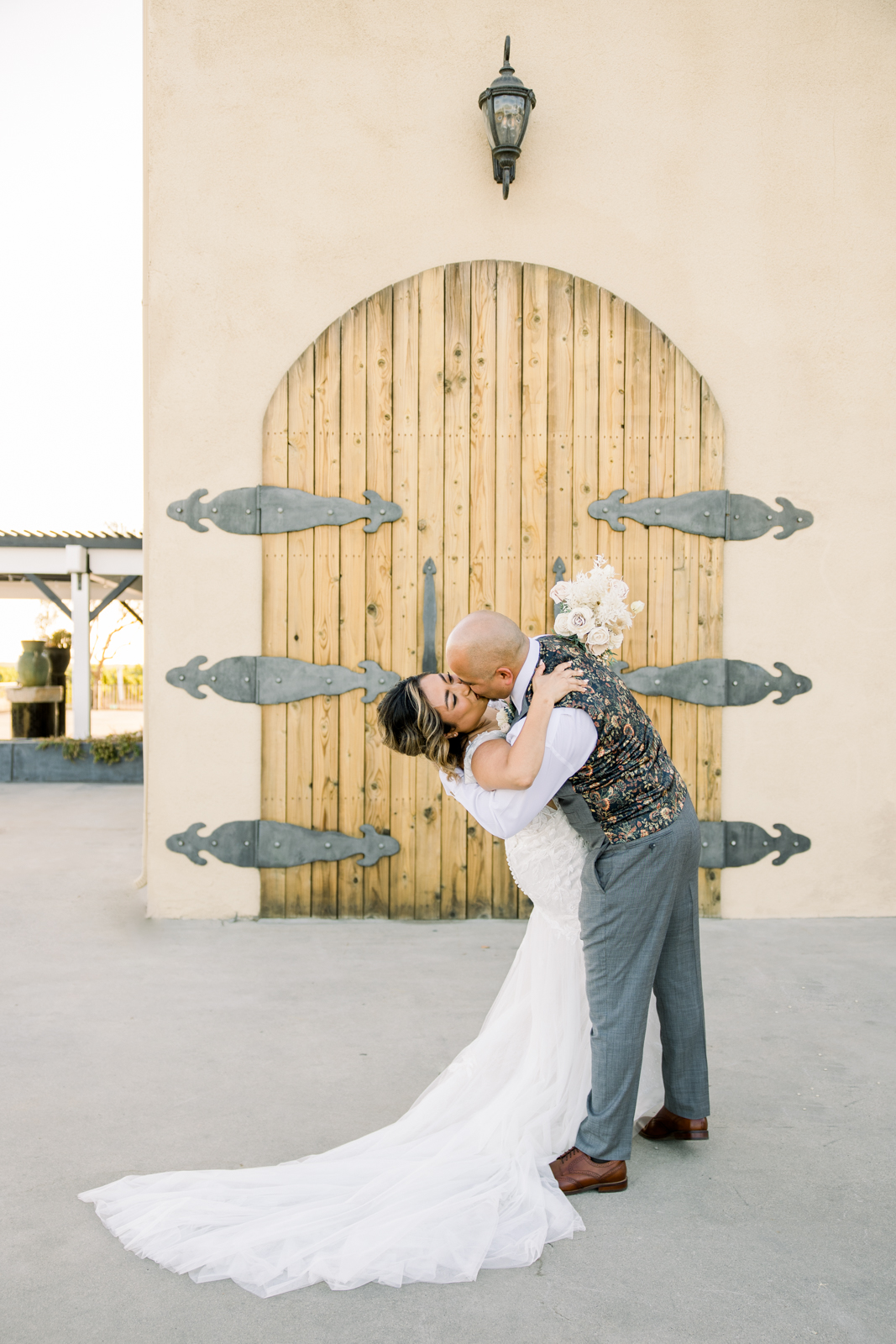 Sunset bride and groom portraits at Evanelle Vineyards wedding by Fresno photographer Ashley Norton Photography